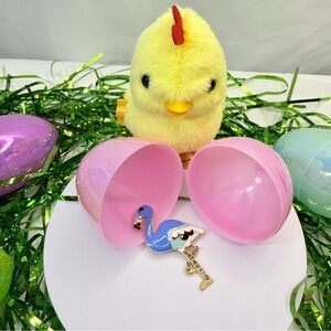 🐇🐣🌷Blue, Aqua and White Enamel Flamingo Brooch on Gold Tone Metal w/Rhinestones